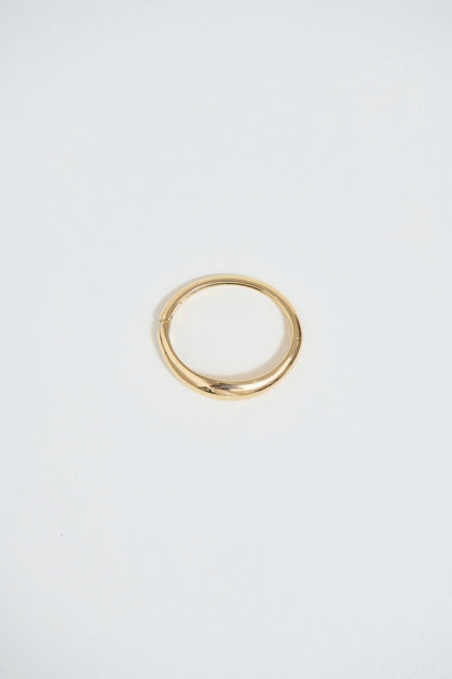Cacia Bangle Gold