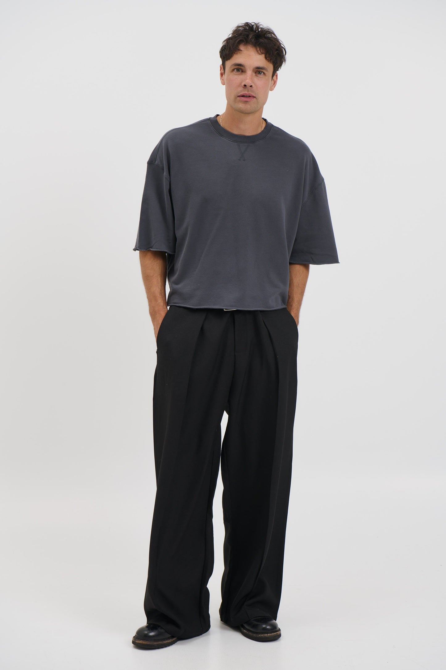 Crop Box Fleece Tee Charcoal