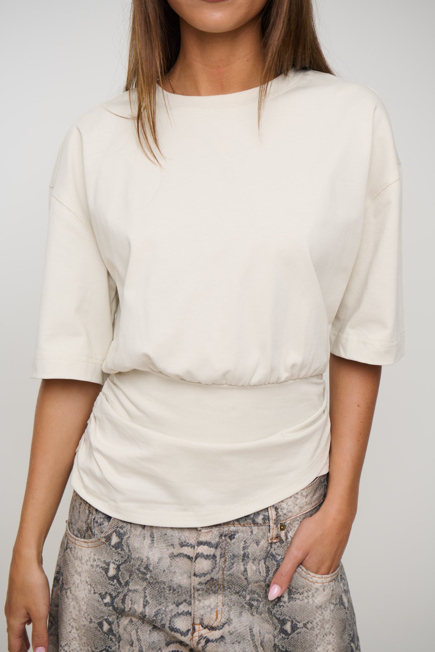 Delani Tee Creme