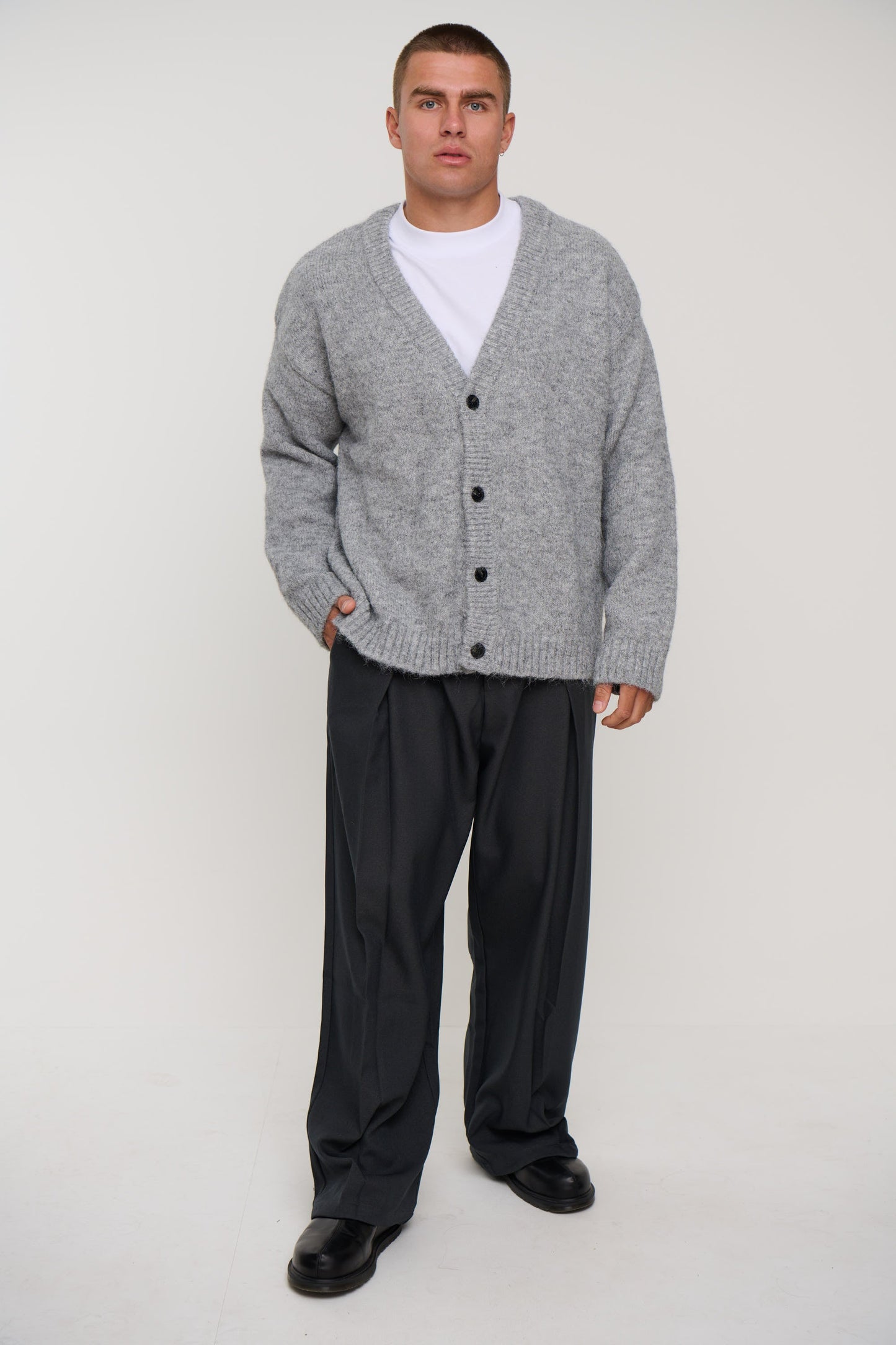 Knitted Oversize Cardigan Grey