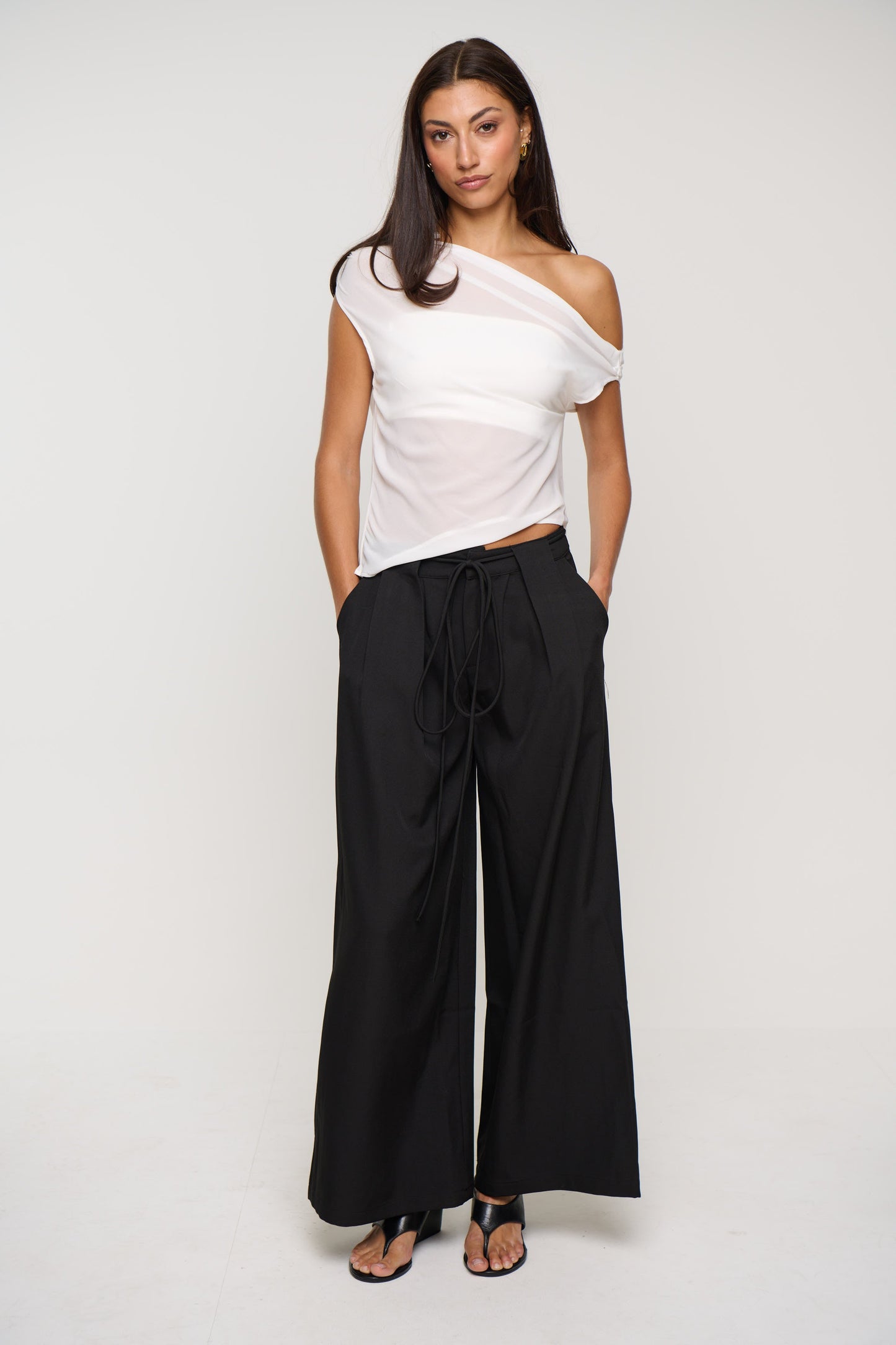 Alexia Pant Black