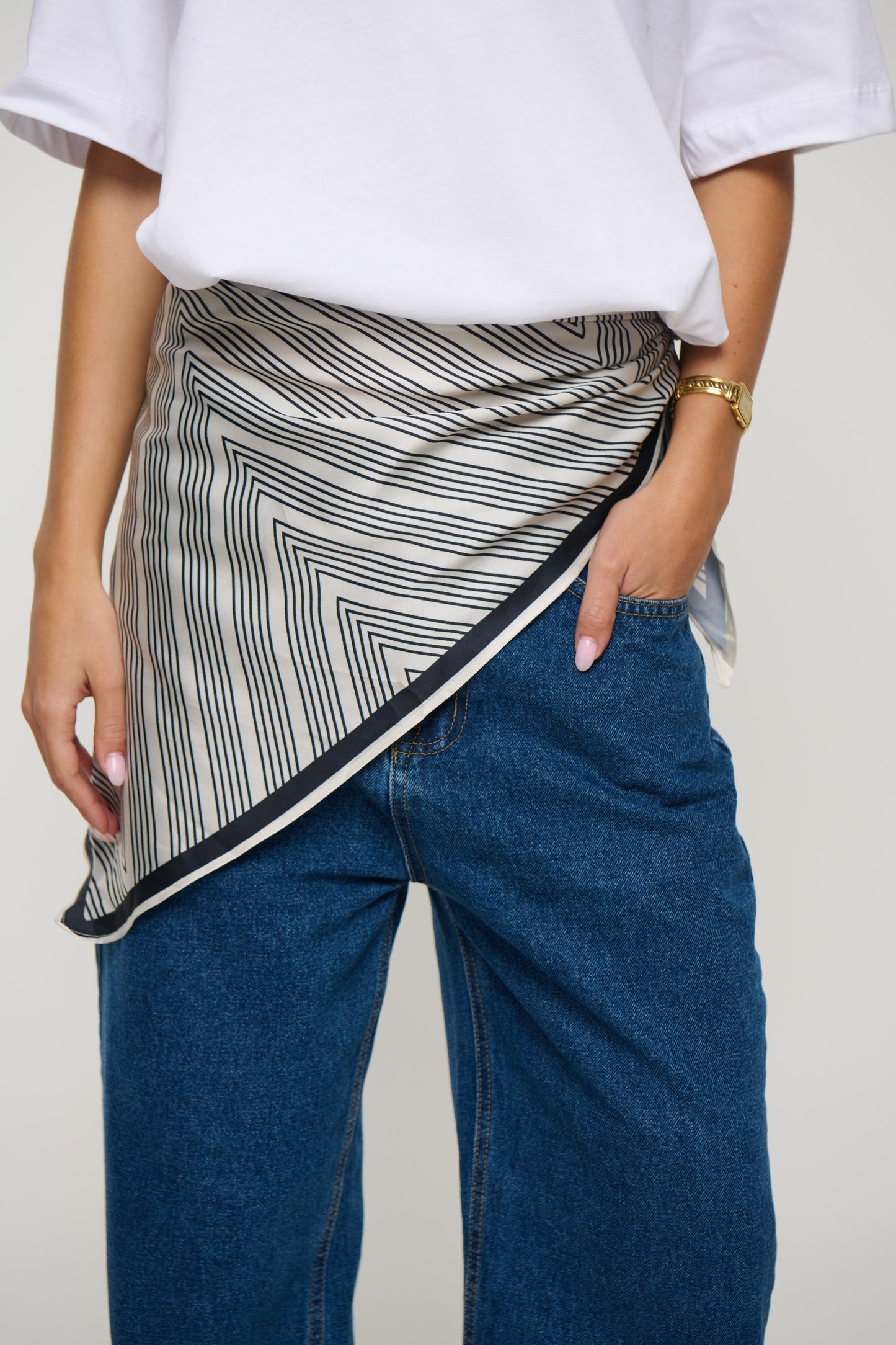 Bessie Tee White - FINAL SALE