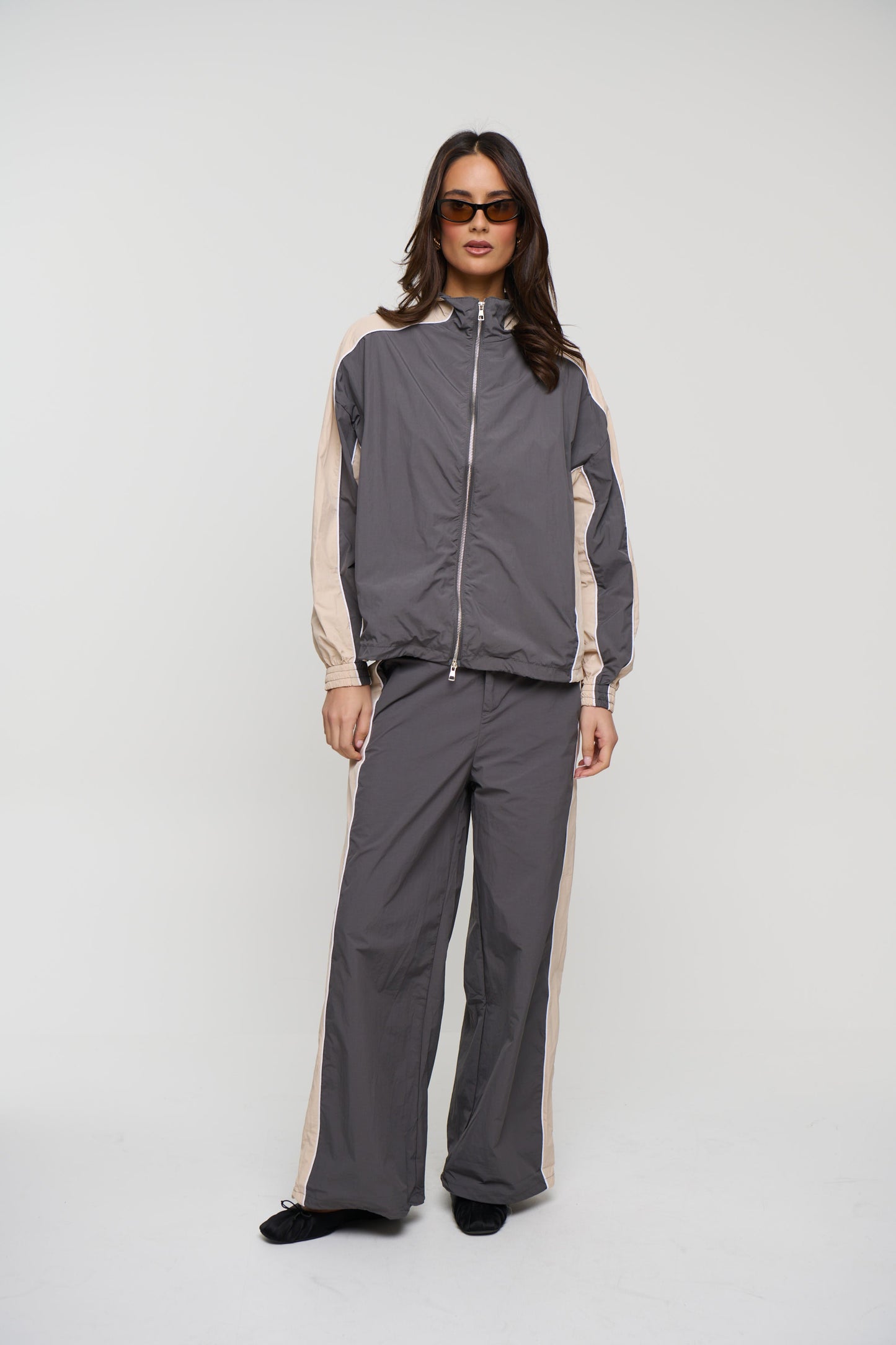 Cleo Windbreaker Grey