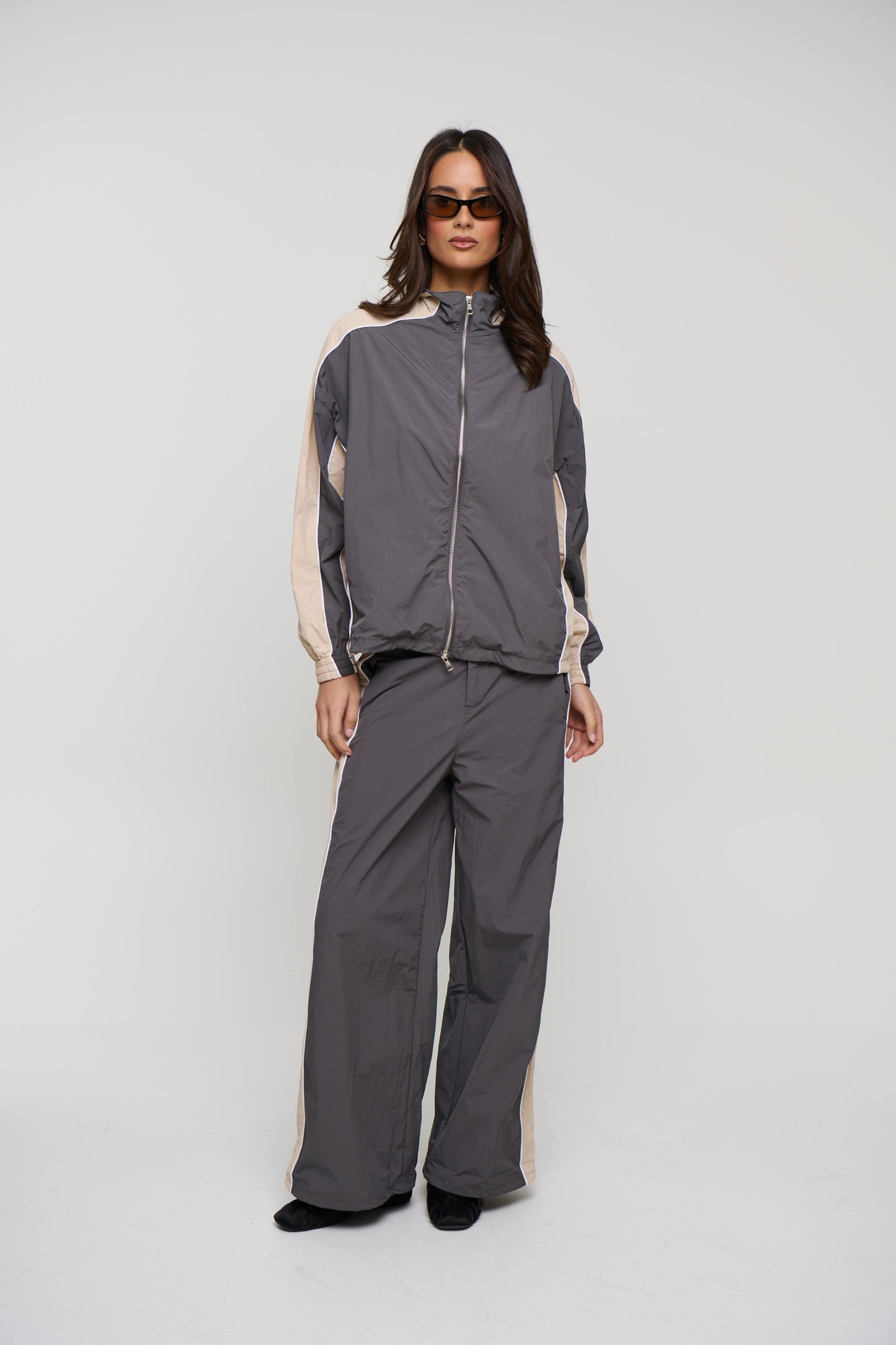 Cleo Windbreaker Grey