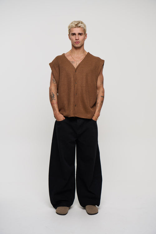 Cassius Knitted Vest Choc