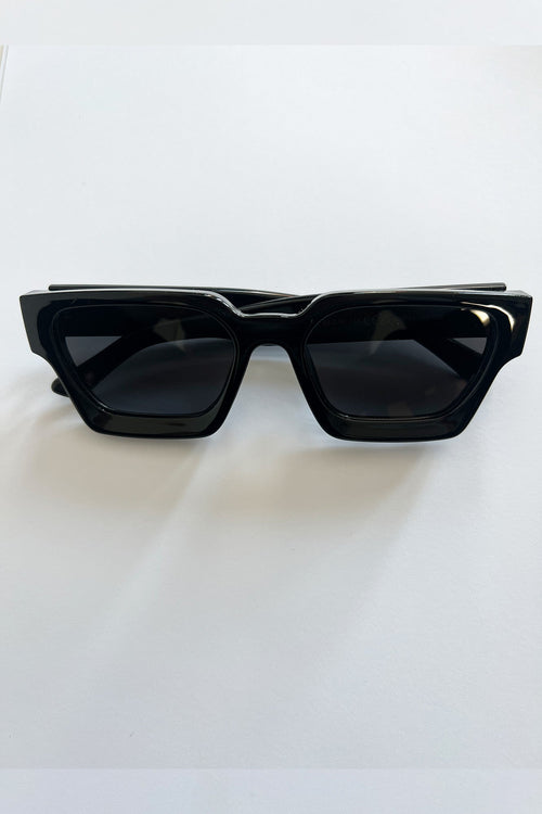 22902-2 Black