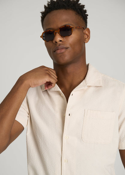 Seersucker Camp Collar Short Sleeve Shirt for Tall Men in White Sand