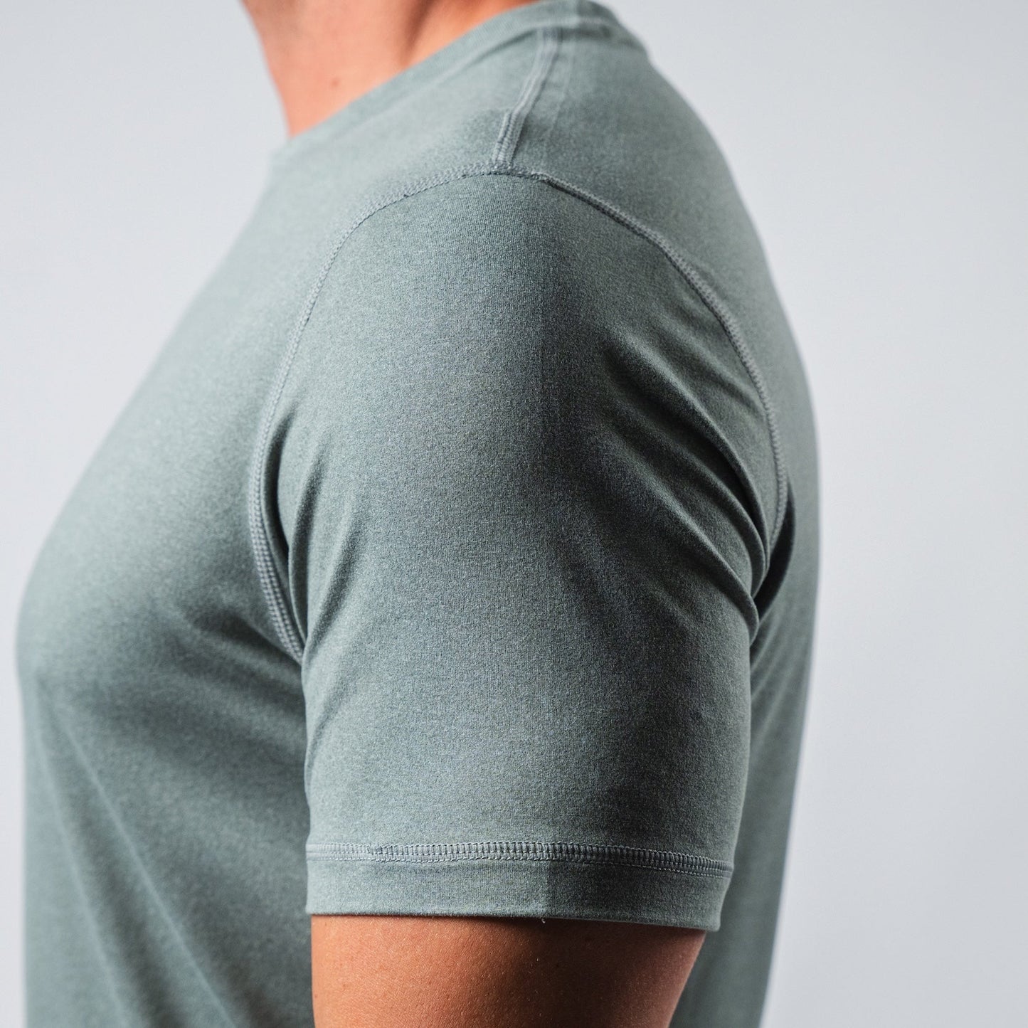 Flaneur Tee - Agave