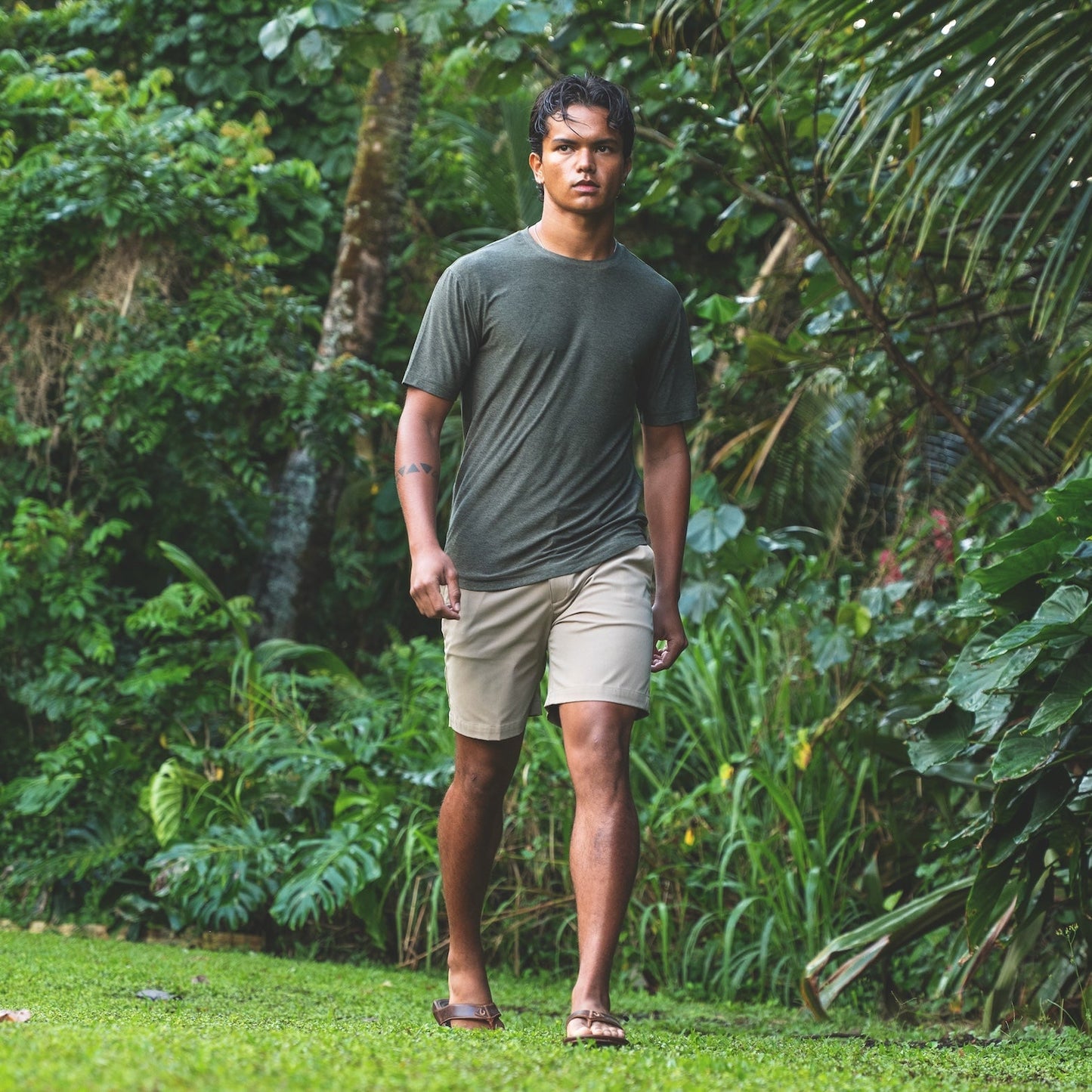 Horizon Tee (Hybrid) - Olive