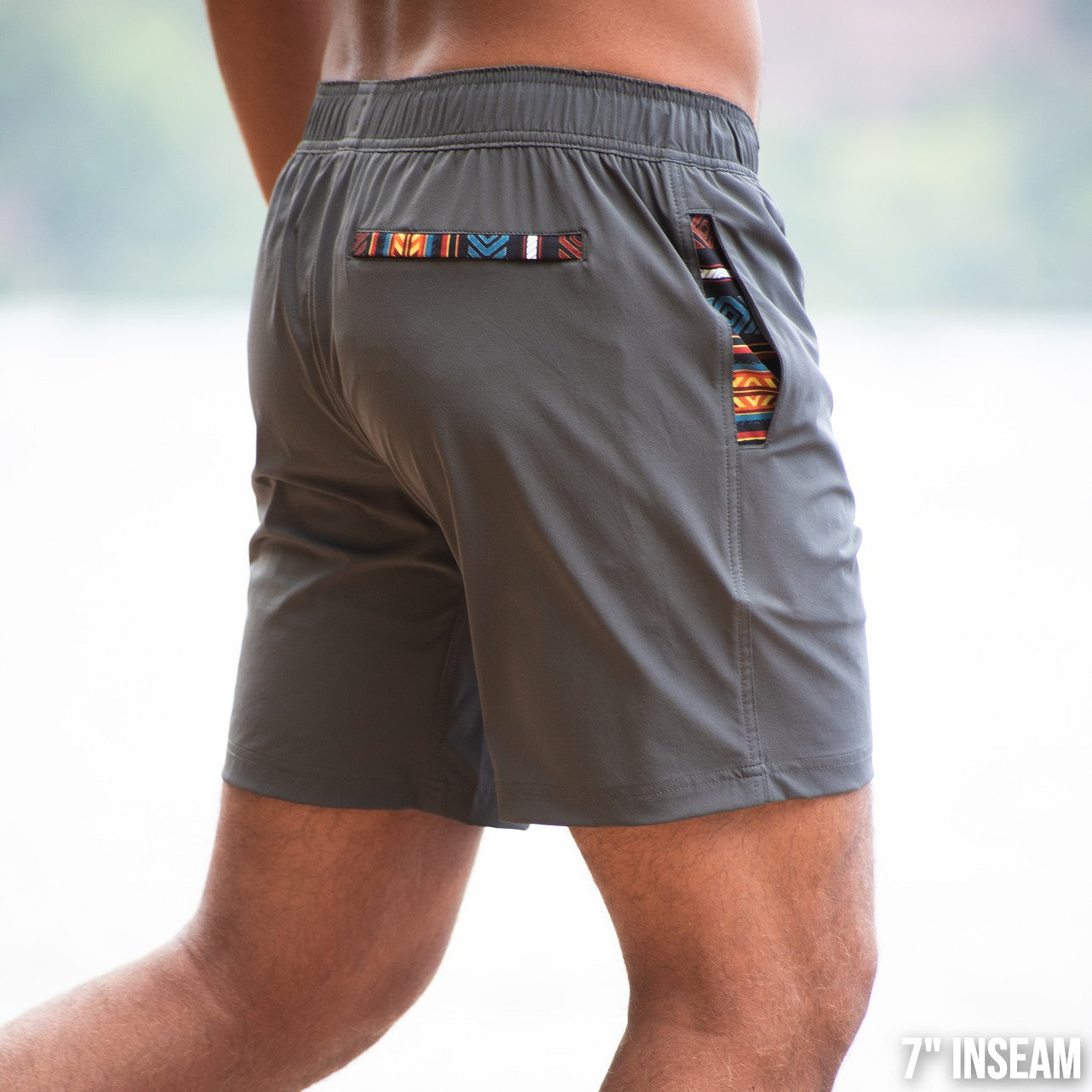 Nomad 3.0 Short (Hybrid) - Charcoal