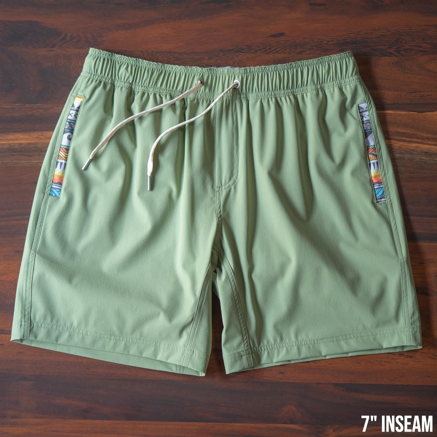 Nomad 3.0 Short (Hybrid) - Sage 5" & 7" - Linerless
