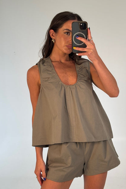 Kyla Short Khaki