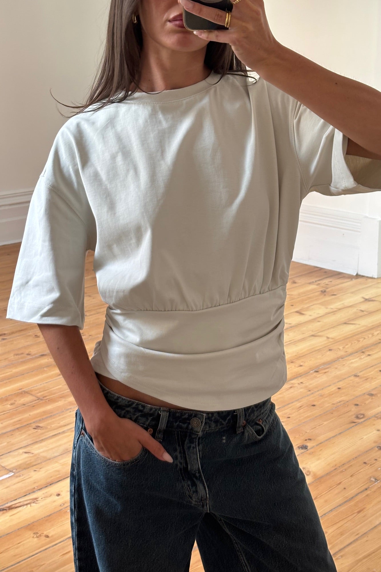 Delani Tee Creme