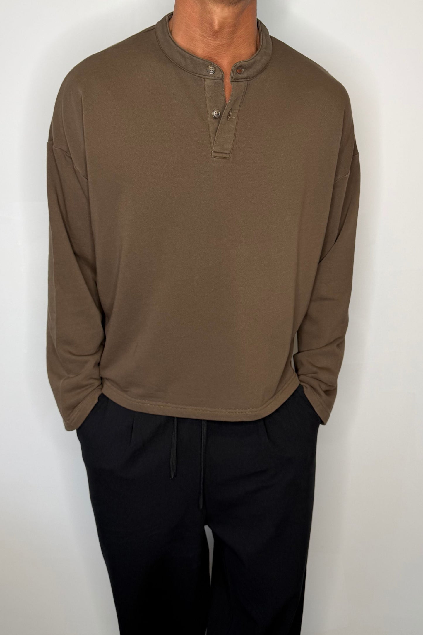 Fleece Crop Henley Choc