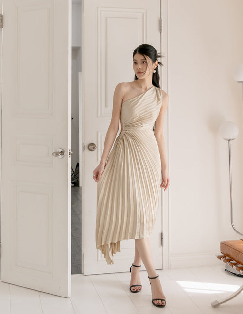 Aleyna Pleated Toga Dress in Champagne