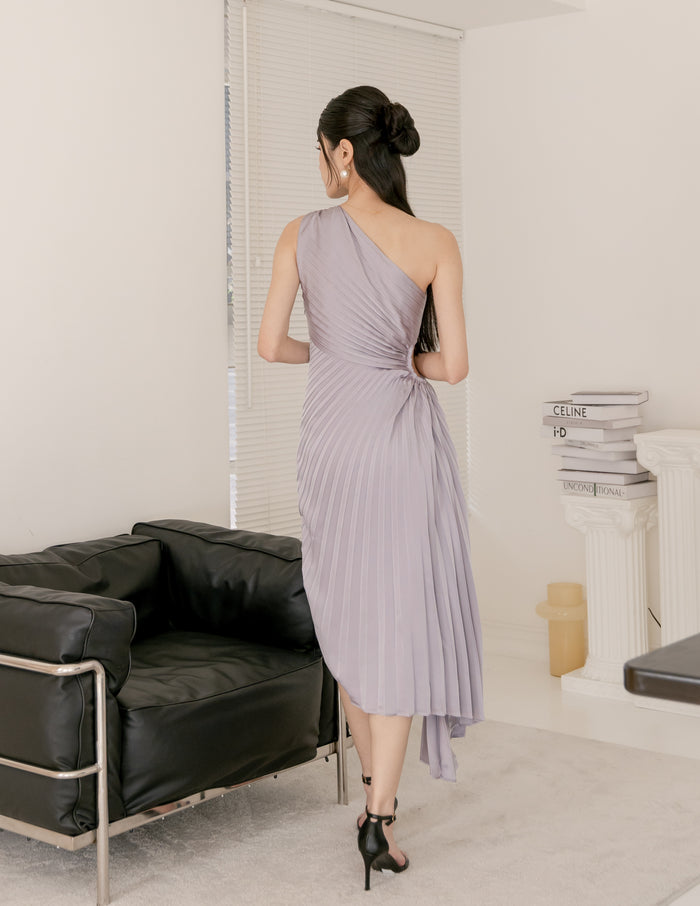 Aleyna Pleated Toga Dress in Lilac Grey