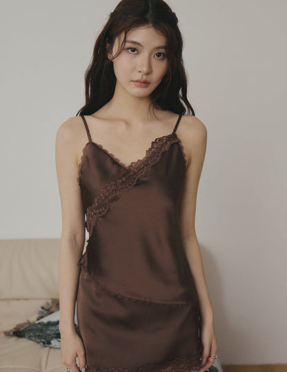 Amelie Padded Lace Trim Cami Top in Brown