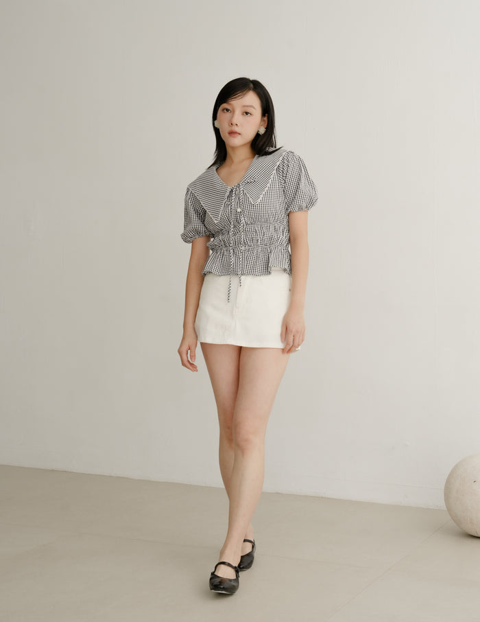 Aveline Peterpan Collar Blouse in Gingham