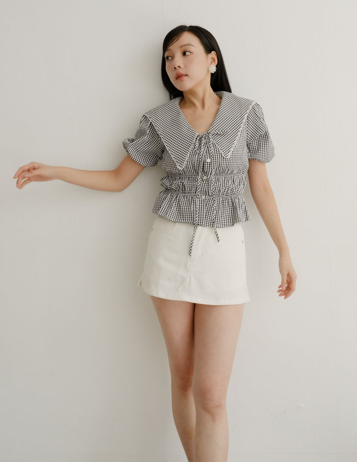 Aveline Peterpan Collar Blouse in Gingham