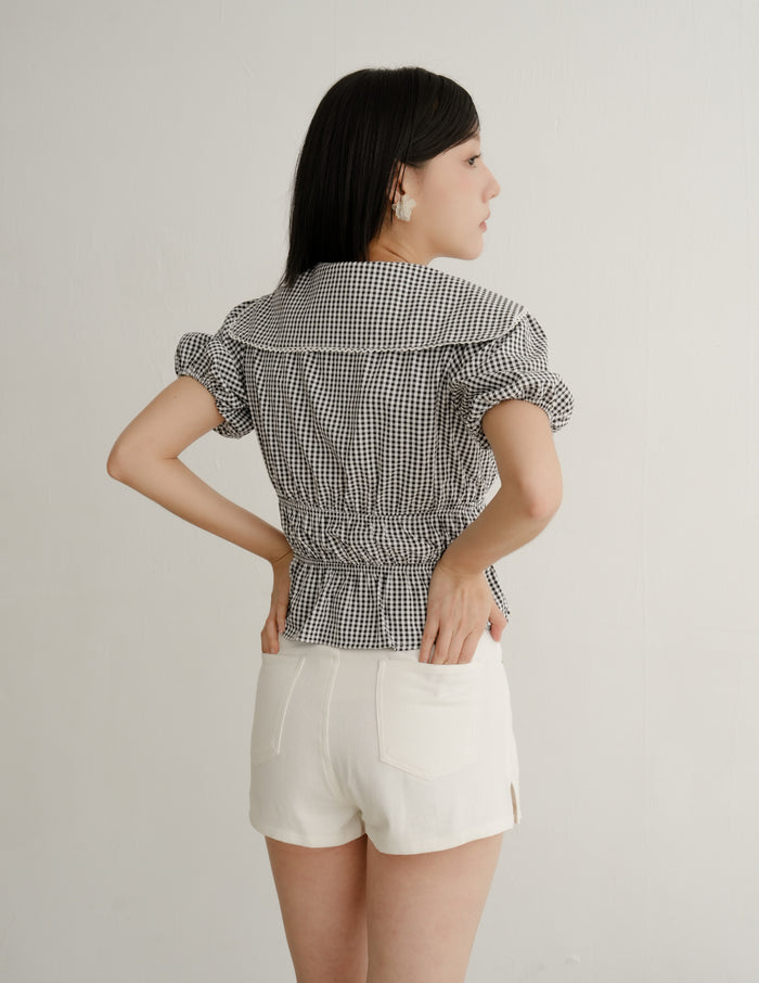 Aveline Peterpan Collar Blouse in Gingham