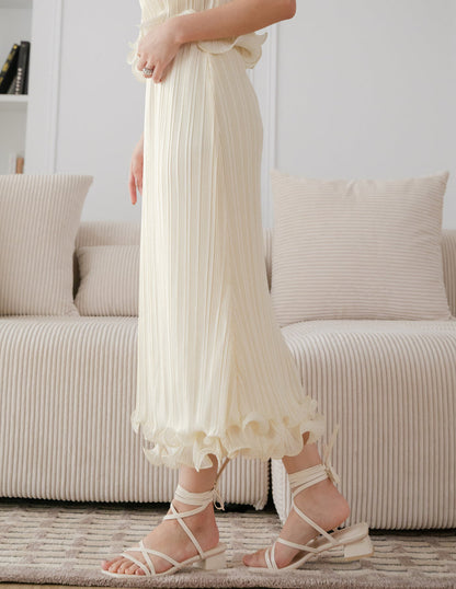 Brena Pleated Midi Skirt in Cream