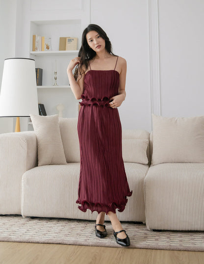 Brena Pleated Midi Skirt in Wine