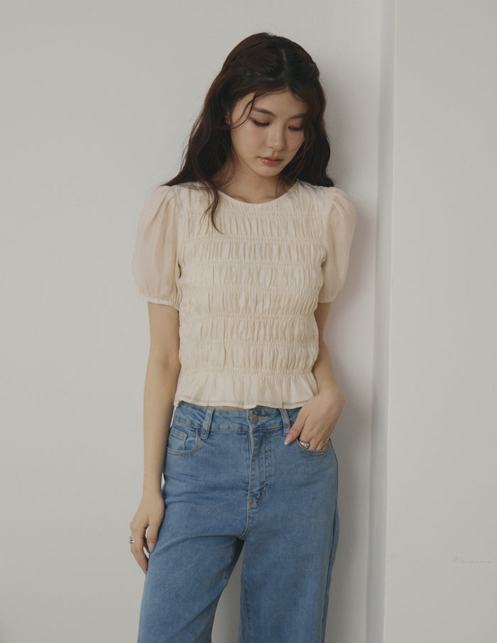 Cloe Shirred Puff Sleeve Top in Cream