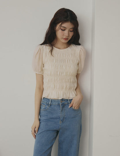 Cloe Shirred Puff Sleeve Top in Cream