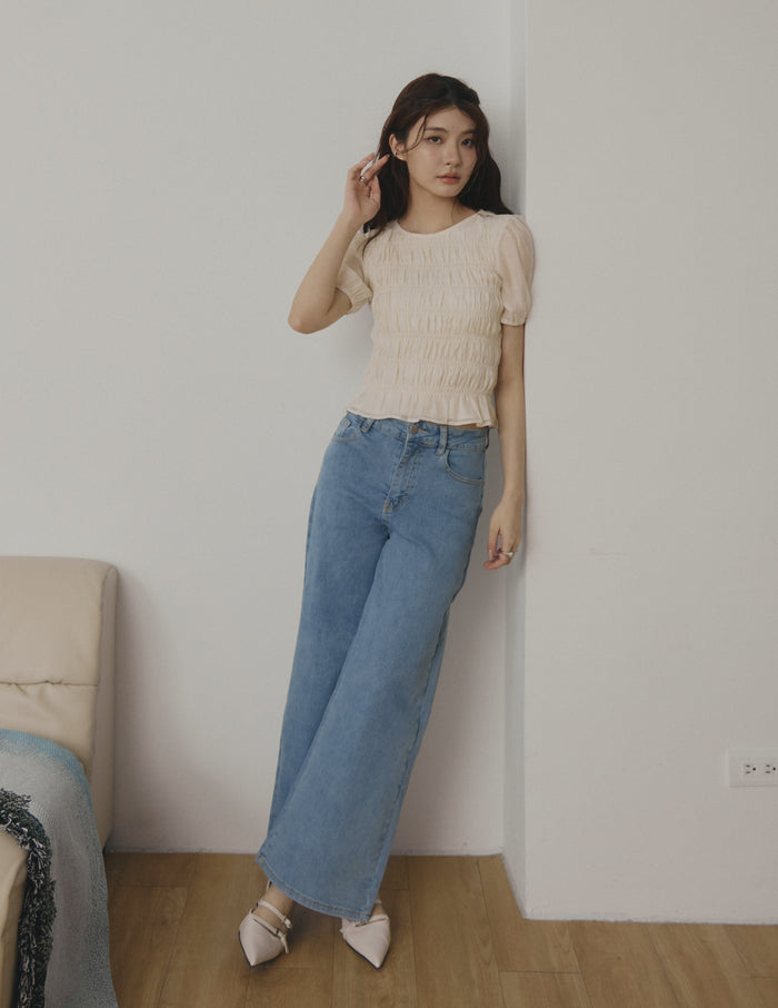 Cloe Shirred Puff Sleeve Top in Cream