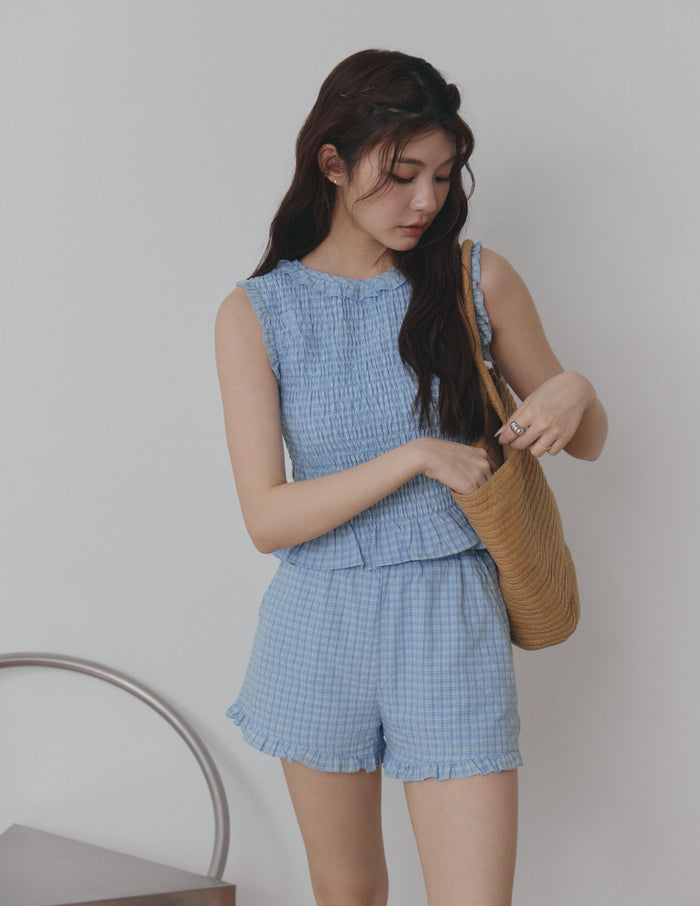 Cora Plaid Shorts in Blue