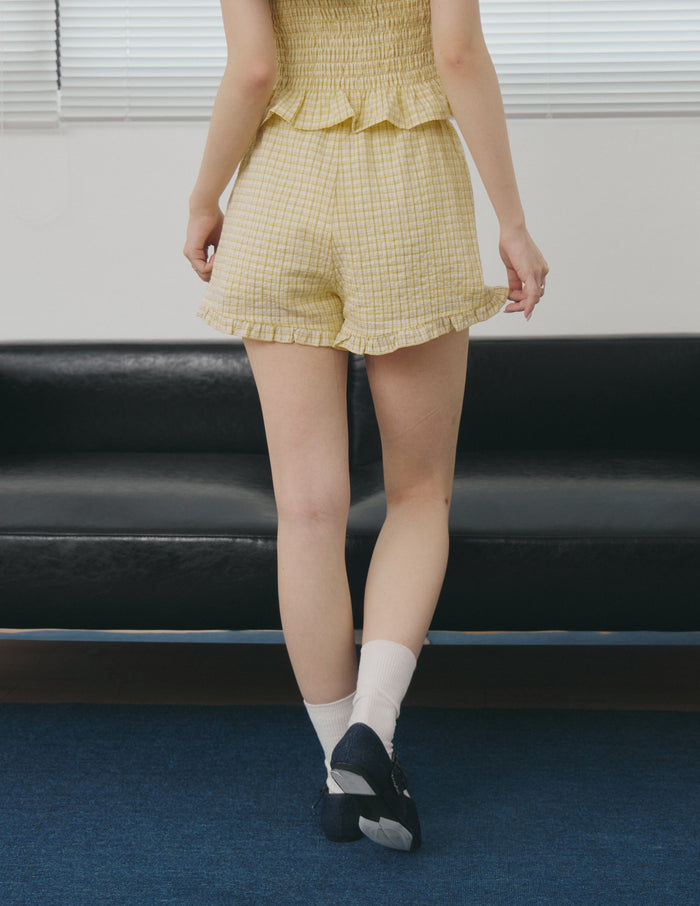 Cora Plaid Shorts in Yellow