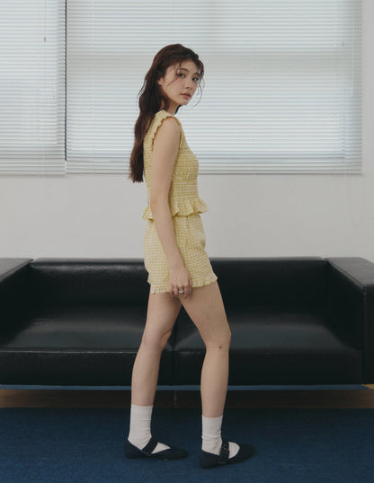 Cora Plaid Shorts in Yellow