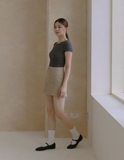 Demi Skorts in Khaki