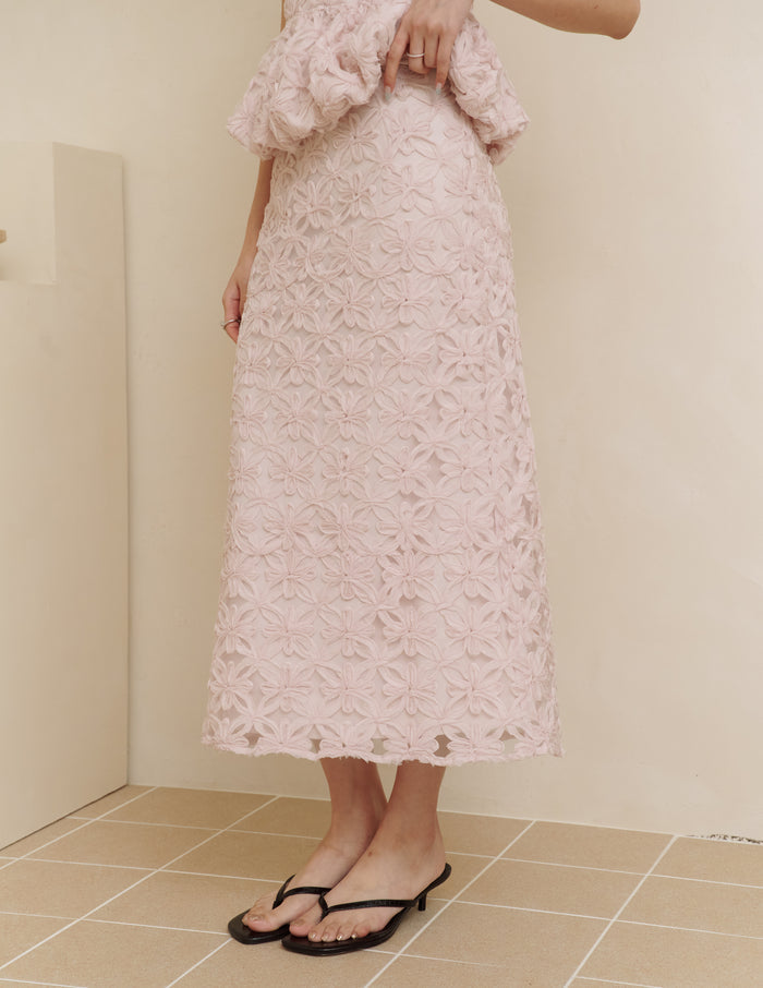 Everly Petal Midi Skirt in Pink