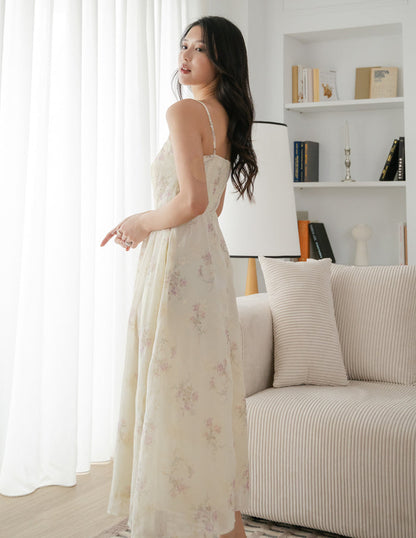 Ferlyn Floral Dress in Blue