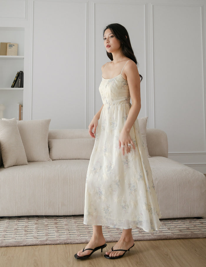 Ferlyn Floral Dress in Blue