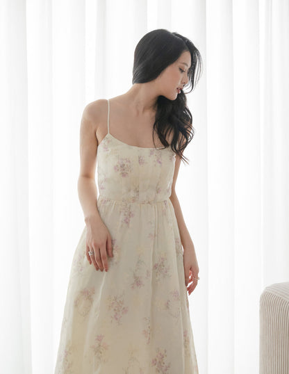 Ferlyn Floral Dress in Lavender