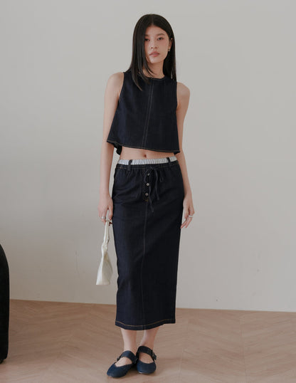 Ivy Contrast Waist Denim Skirt in Dark Wash