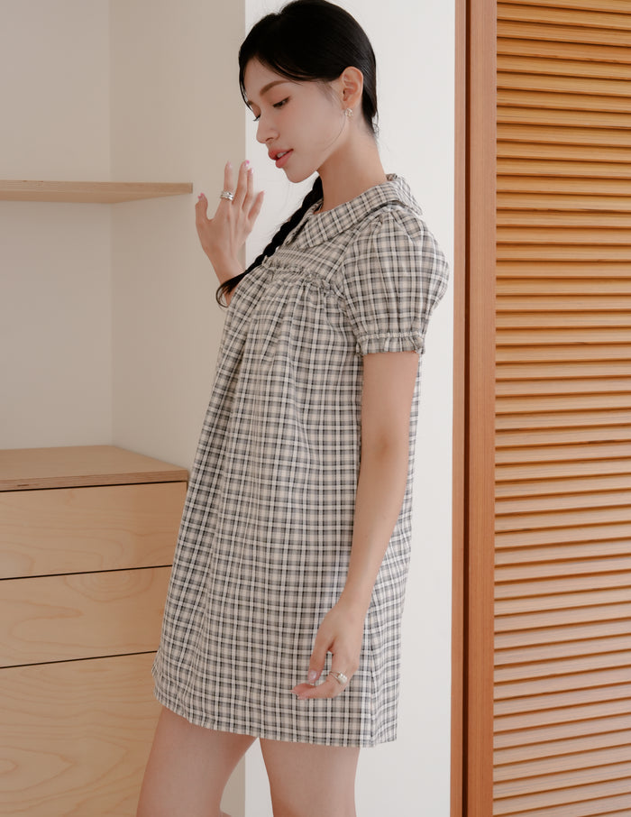 Izzy Plaid Babydoll Dress in Black