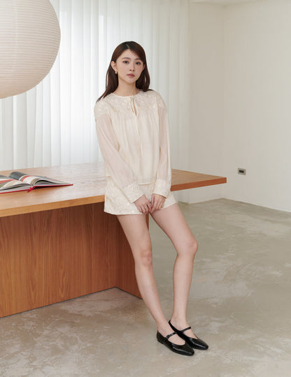 Lorraine Embroidered Blouse in Cream