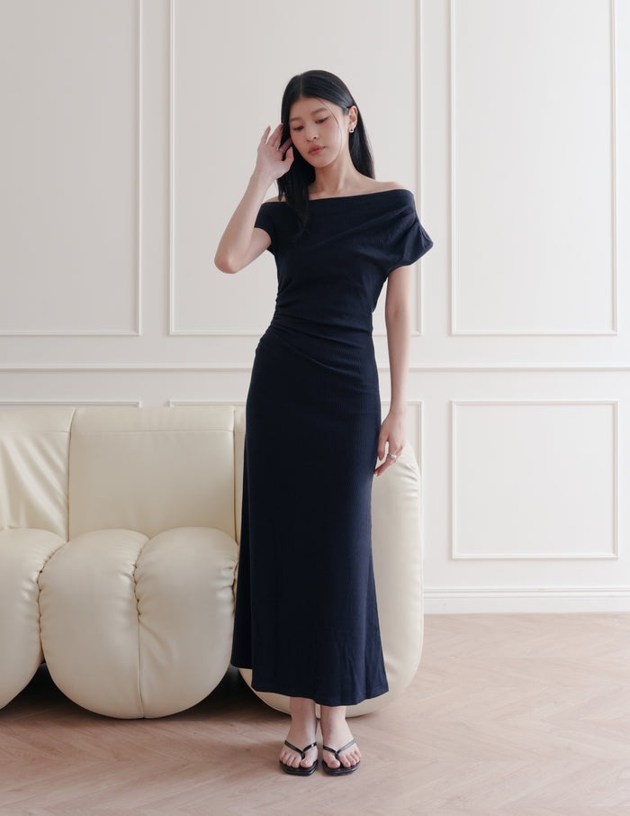Louise Ruched Knit Dress in Midnight