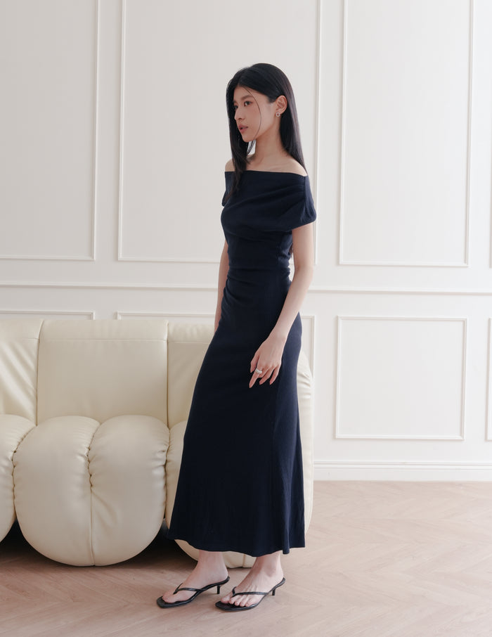 Louise Ruched Knit Dress in Midnight
