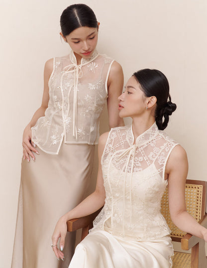 Qian Embroidered Overlay Top in Diamond Bloom