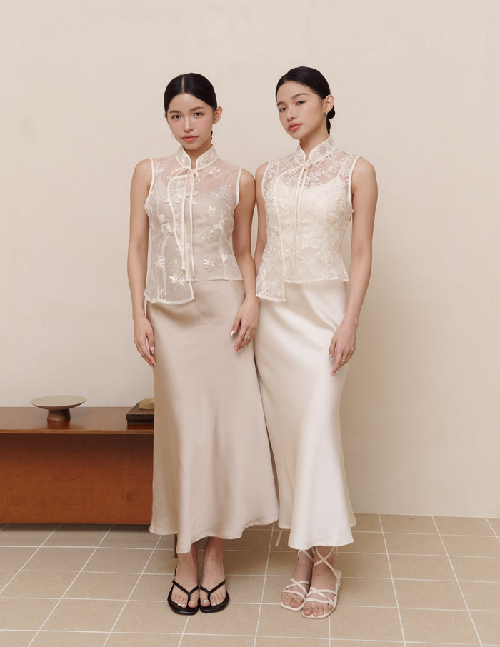 Qian Embroidered Overlay Top in Diamond Bloom