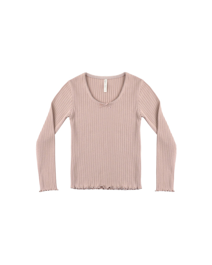 ribbed long sleeve tee in rosewood