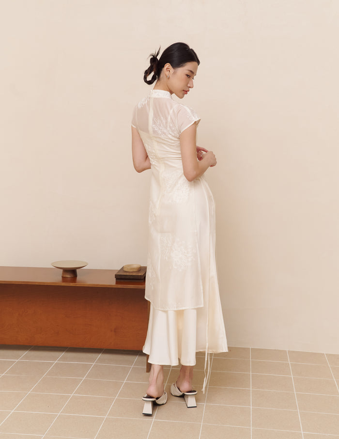 Rong Embroidered Overlay Cheongsam Tunic