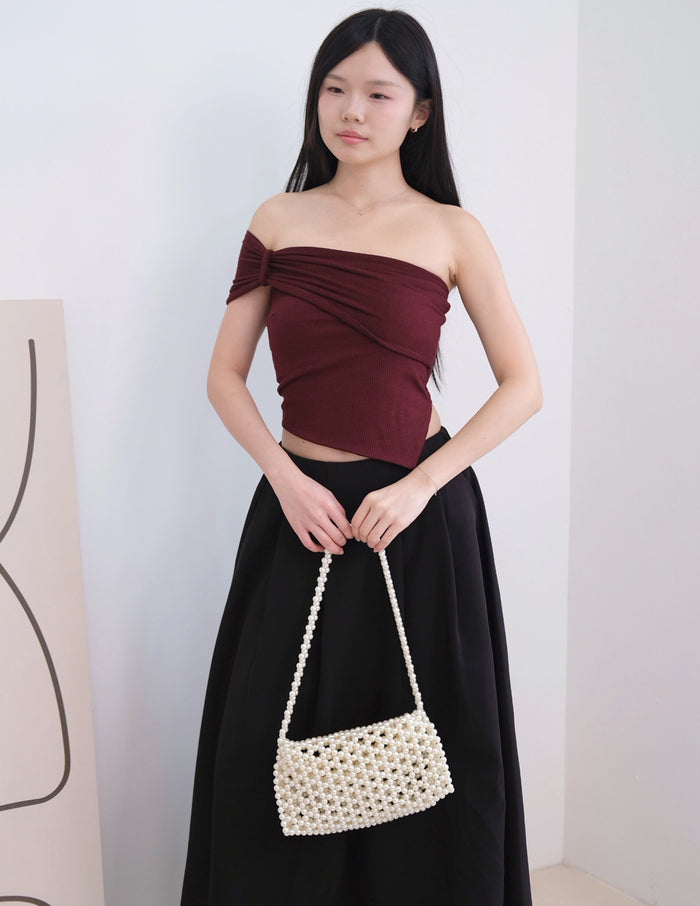 Tyla Padded One-Shoulder Top in Wine
