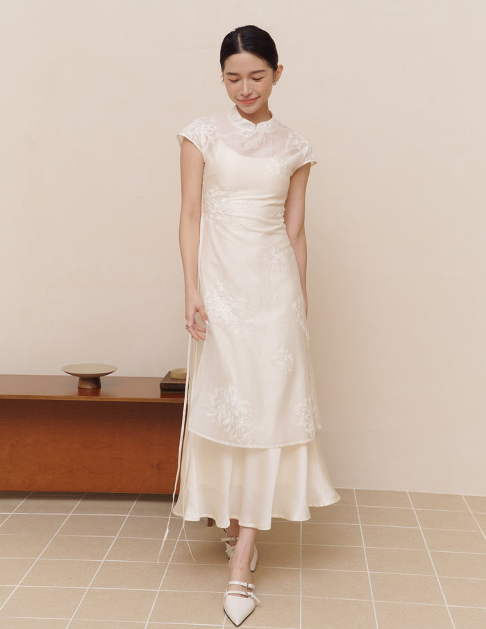 Xuan Cami Satin Dress in Ivory